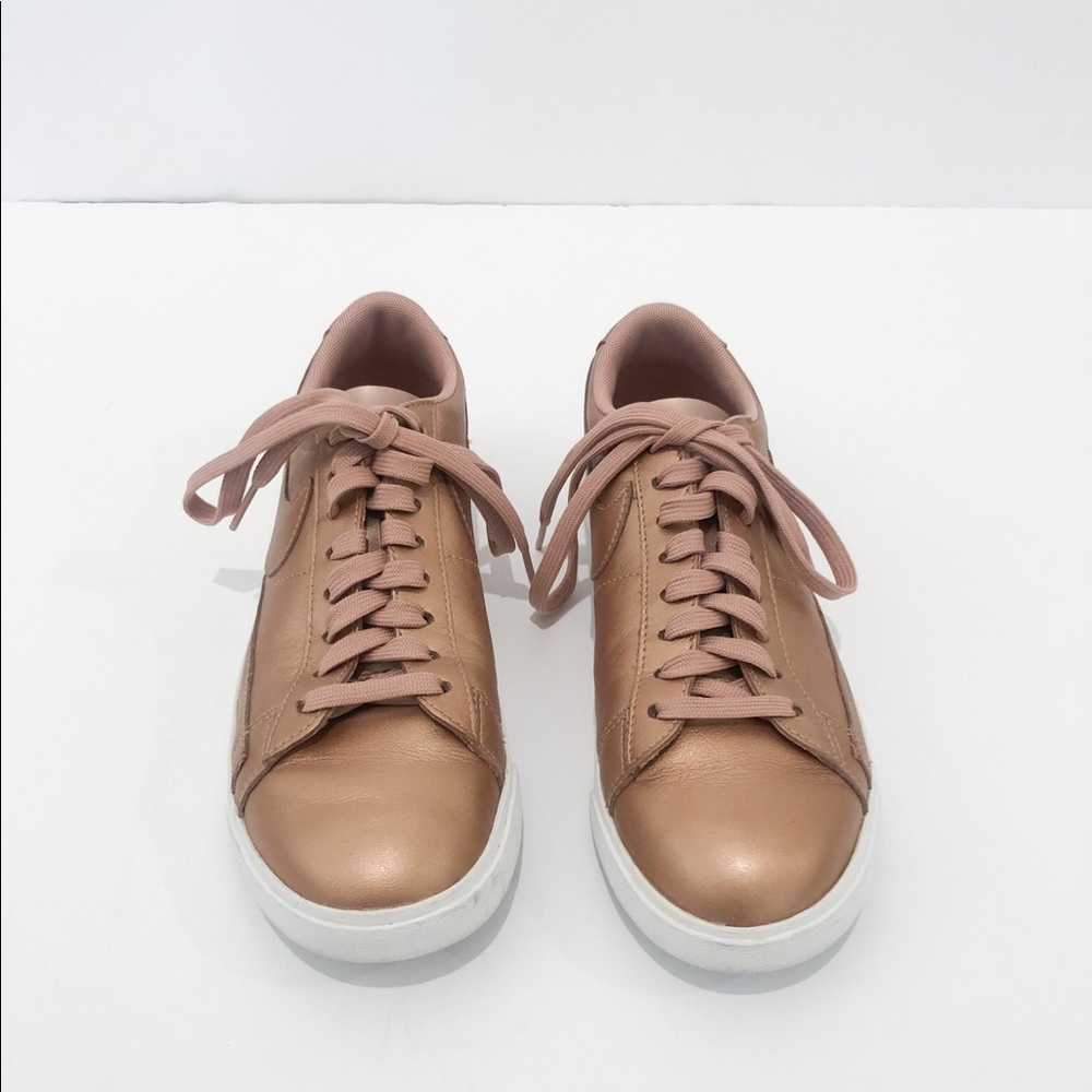 Nike Sneaker - image 2